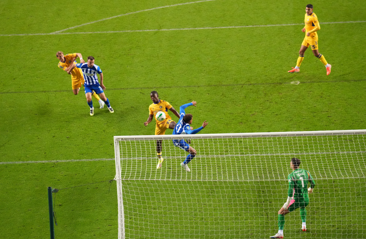 Wigan Athletic vs Wycombe Wanderers (01:45 – 24/09) | Xem lại trận đấu