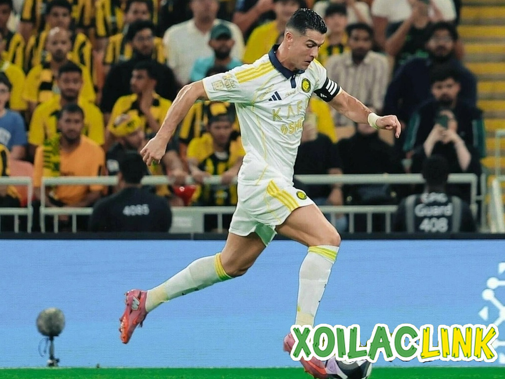 ronaldo-dang-la-cau-thu-ghi-ban-nhieu-nhat