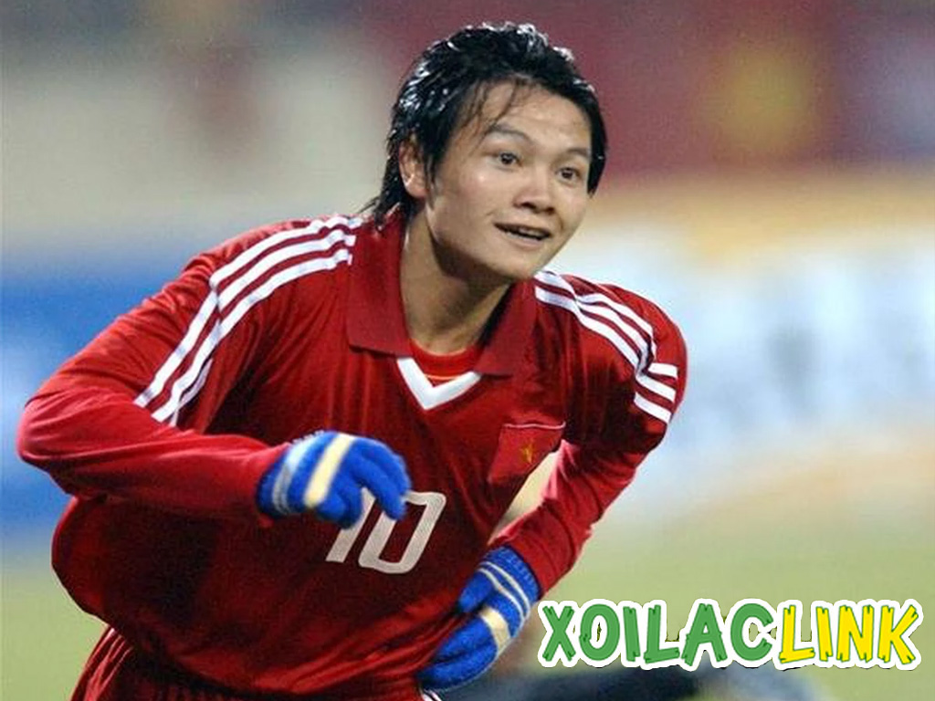 van-quyen-la-cau-thu-tai-nang-nhat-viet-nam-tung-san-sinh