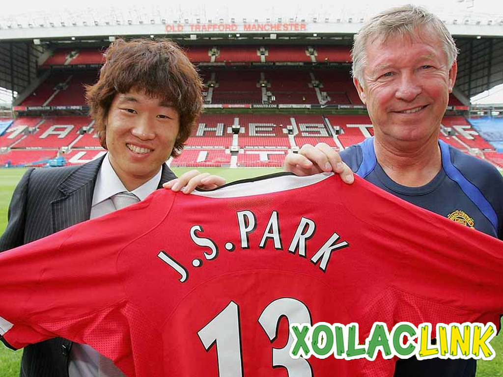 park-ji-sung-ky-hop-dong-voi-mu